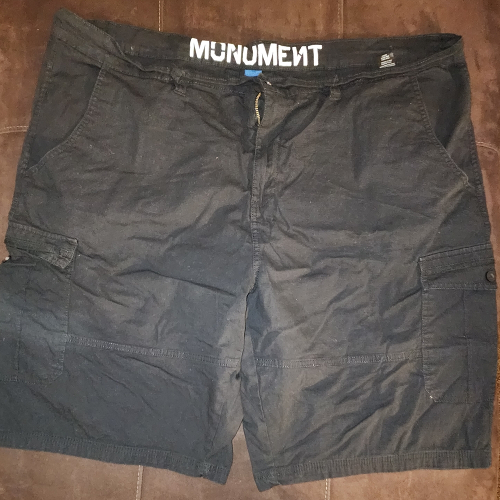 Men's Black Cargo Shorts